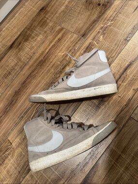 Nike Women's High-Top Sneakers in Taupe and White